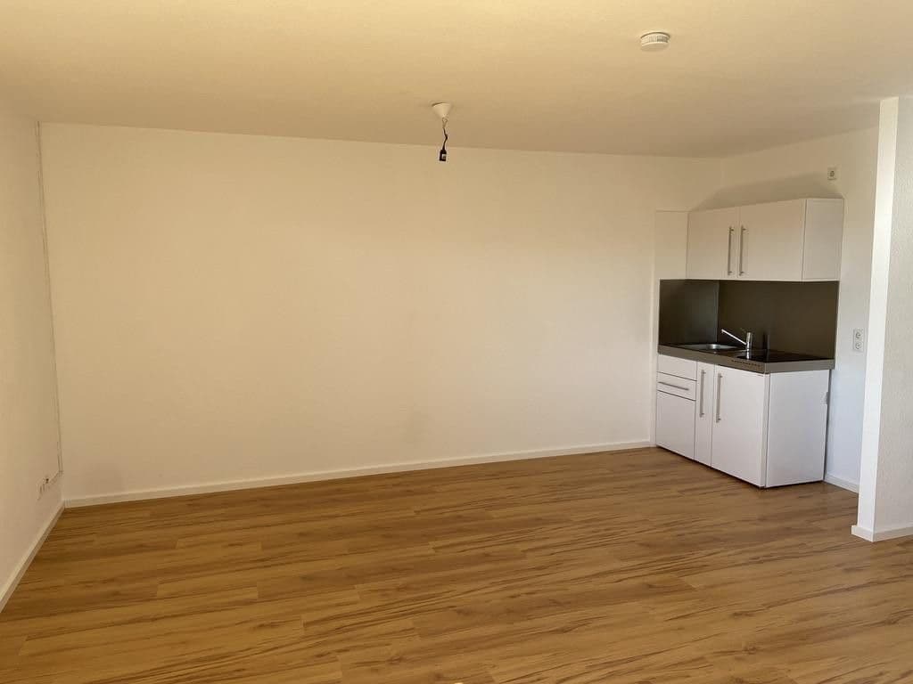 Pronájem bytu 1+1 38 m², Enoch-Widman-Straße 88, Hof, Bavorsko Pronájem bytu 1+1 38 m², Enoch-Widman-Straße 88, Hof, Bavorsko