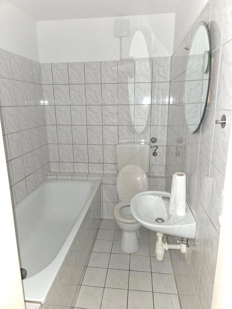 Pronájem bytu 2+1 53 m², Duisburg, Severní Porýní-Vestfálsko Pronájem bytu 2+1 53 m², Duisburg, Severní Porýní-Vestfálsko