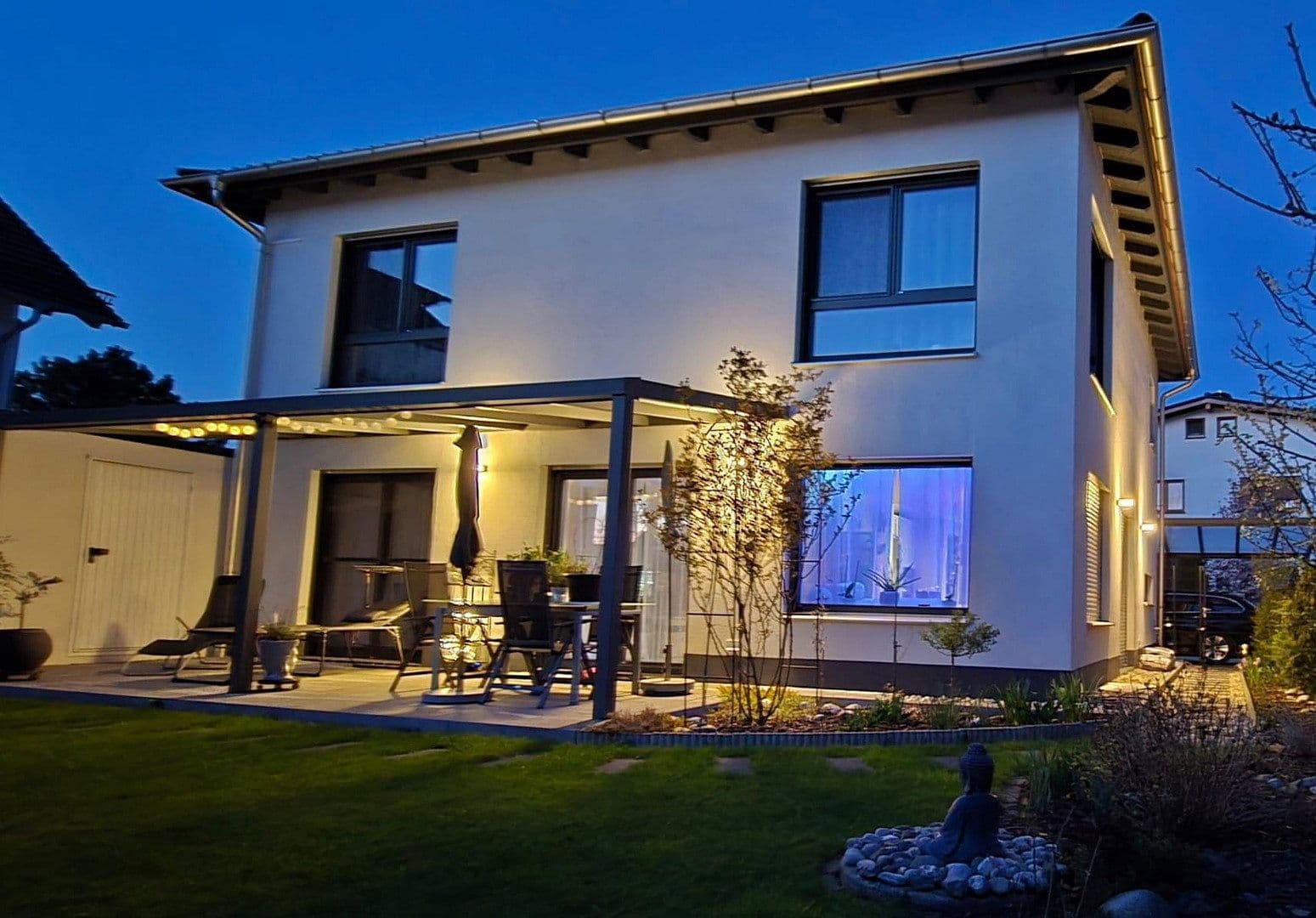 Prodej domu 158 m², pozemek 400 m², Rosenheim, Bavorsko Prodej domu 158 m², pozemek 400 m², Rosenheim, Bavorsko