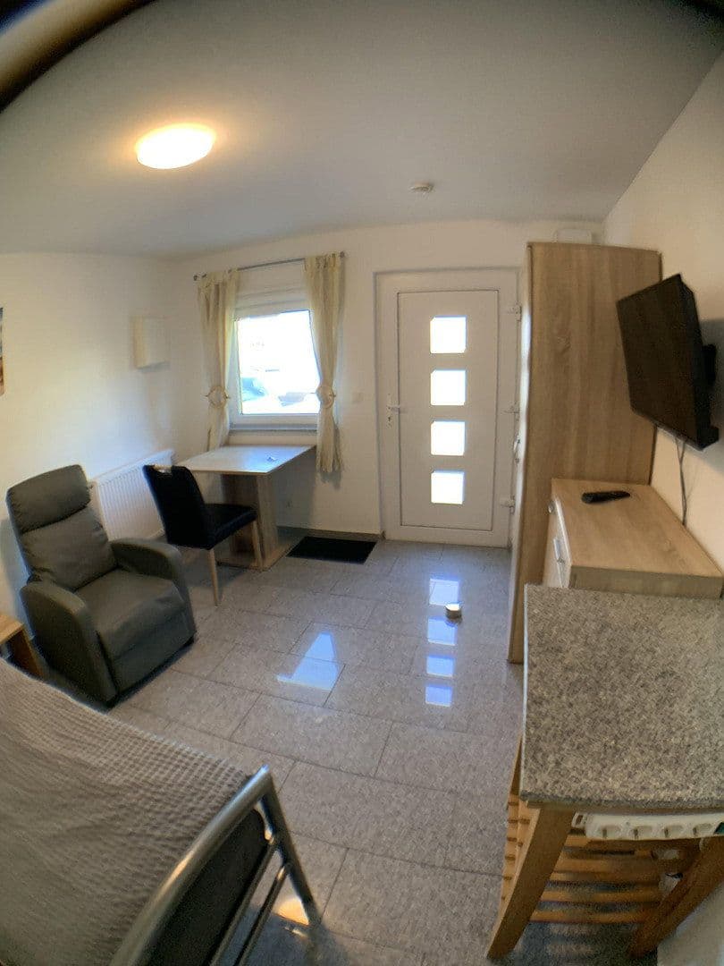 Pronájem bytu 1+1 19 m², Hürth, Severní Porýní-Vestfálsko Pronájem bytu 1+1 19 m², Hürth, Severní Porýní-Vestfálsko