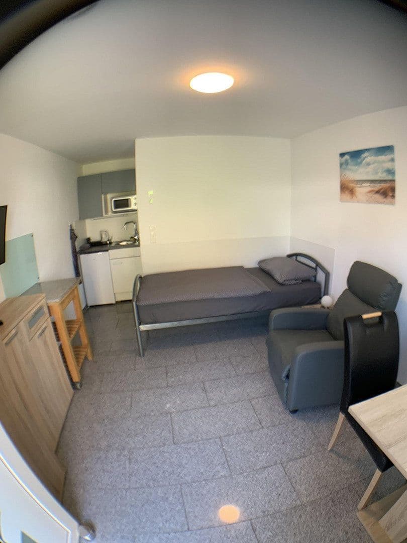 Pronájem bytu 1+1 19 m², Hürth, Severní Porýní-Vestfálsko Pronájem bytu 1+1 19 m², Hürth, Severní Porýní-Vestfálsko