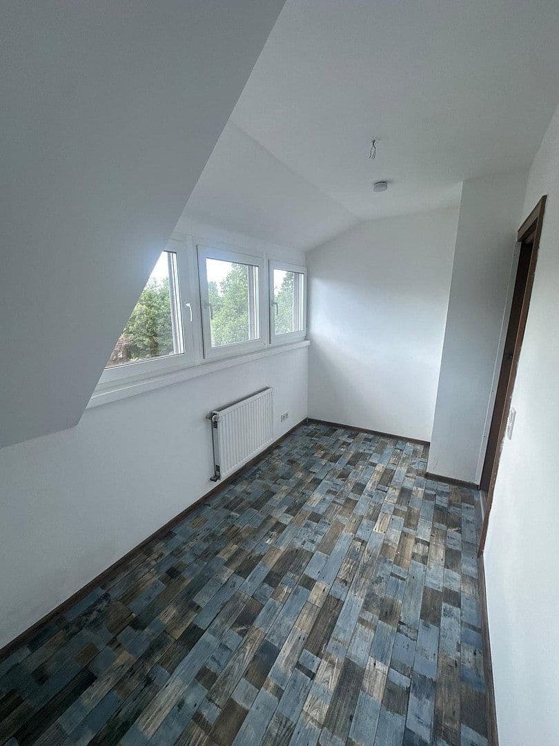 Pronájem domu 85 m², pozemek 975 m², Homburg, Země Sársko Pronájem domu 85 m², pozemek 975 m², Homburg, Země Sársko