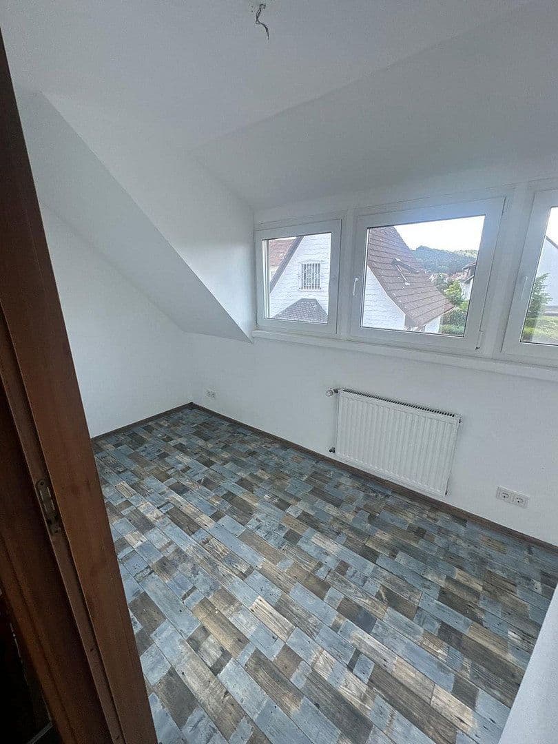 Pronájem domu 85 m², pozemek 975 m², Homburg, Země Sársko Pronájem domu 85 m², pozemek 975 m², Homburg, Země Sársko