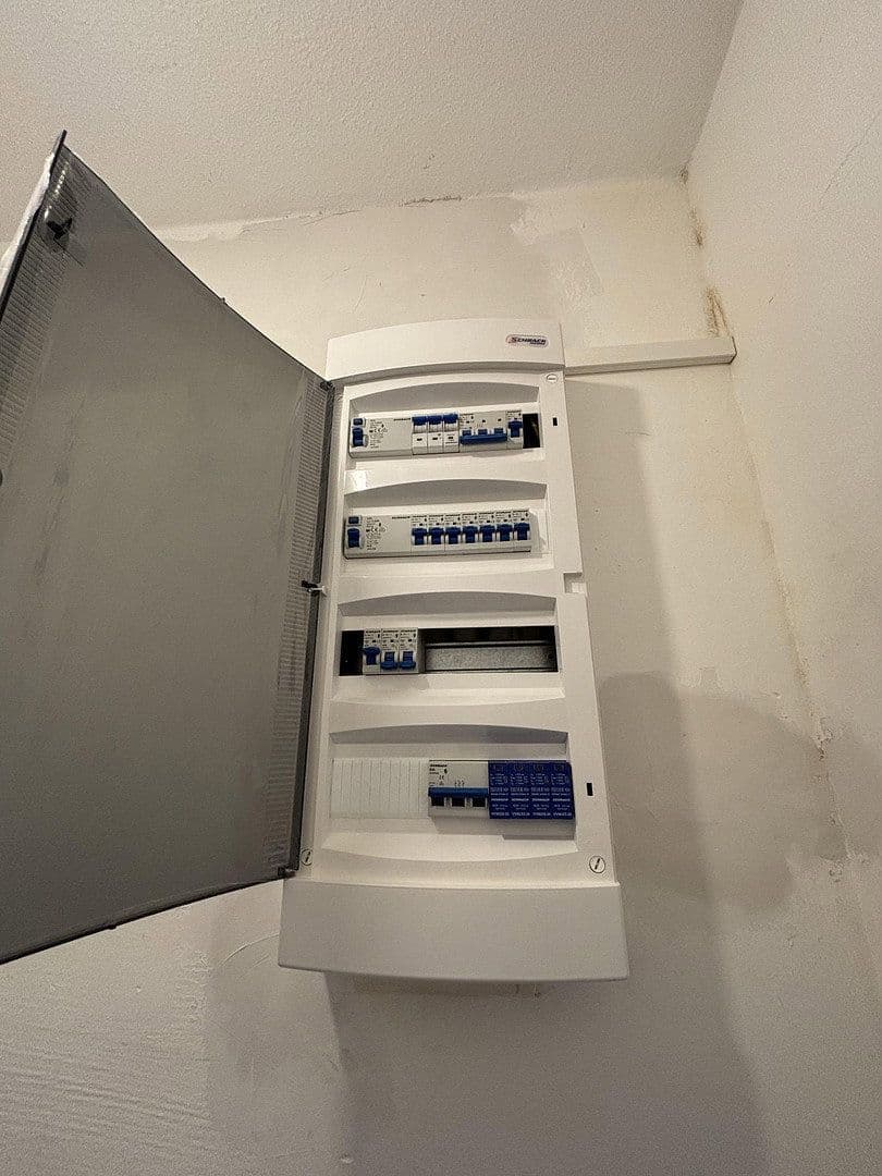 Prodej bytu 4+1 94 m², Norderstedt, Šlesvicko-Holštýnsko Prodej bytu 4+1 94 m², Norderstedt, Šlesvicko-Holštýnsko