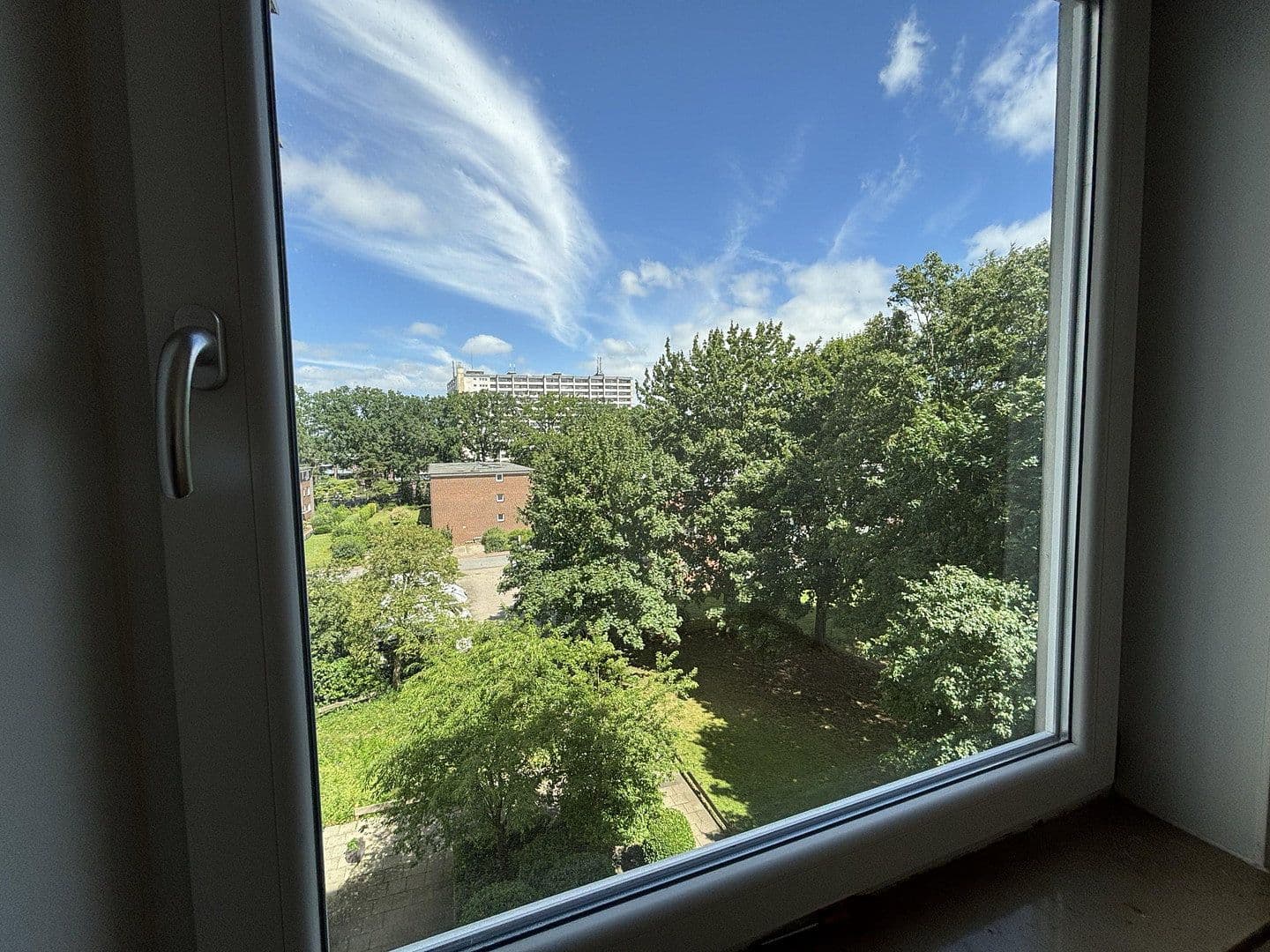 Prodej bytu 4+1 94 m², Norderstedt, Šlesvicko-Holštýnsko Prodej bytu 4+1 94 m², Norderstedt, Šlesvicko-Holštýnsko