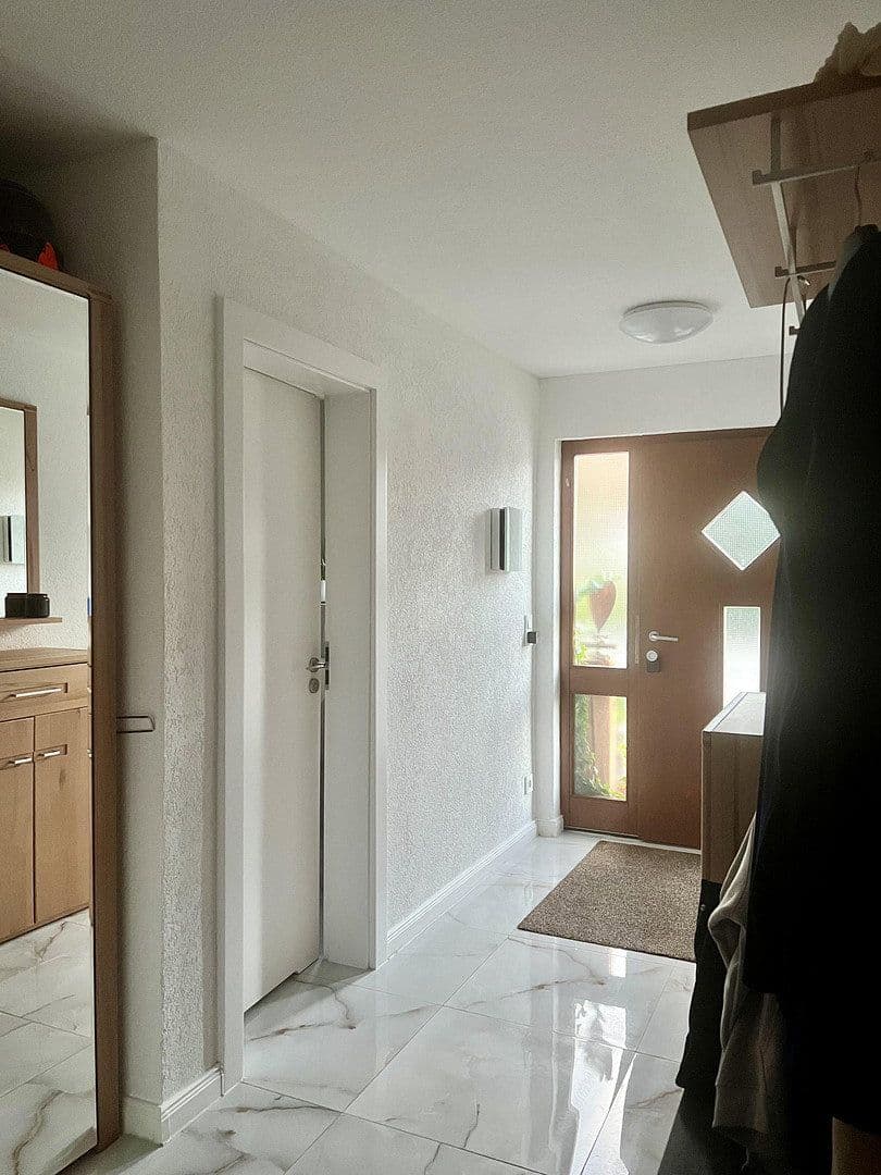 Prodej domu 150 m², pozemek 290 m², Owingen, Bádensko-Württembersko Prodej domu 150 m², pozemek 290 m², Owingen, Bádensko-Württembersko