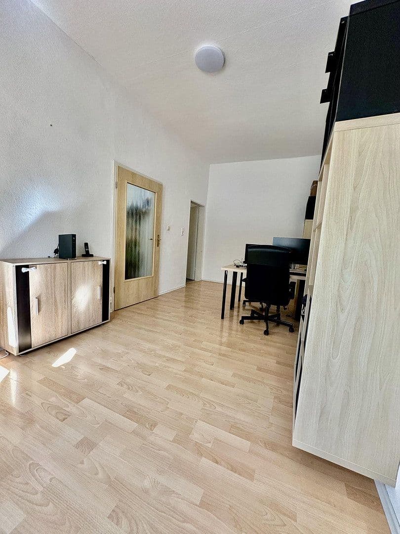 Pronájem bytu 3+1 73 m², Gliesmaroder Str. 93, Braunschweig, Dolní Sasko Pronájem bytu 3+1 73 m², Gliesmaroder Str. 93, Braunschweig, Dolní Sasko