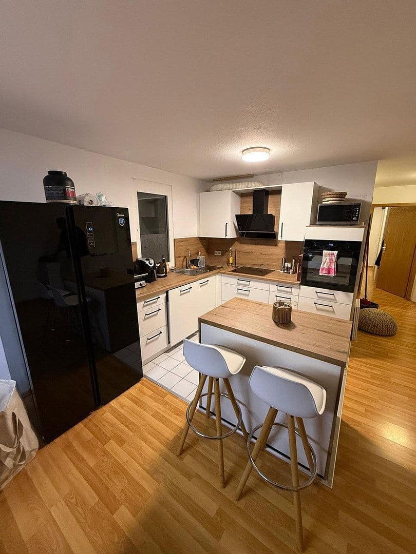 Pronájem bytu 2+1 67 m², Heilbronner Straße 8/2, Ludwigsburg, Bádensko-Württembersko Pronájem bytu 2+1 67 m², Heilbronner Straße 8/2, Ludwigsburg, Bádensko-Württembersko