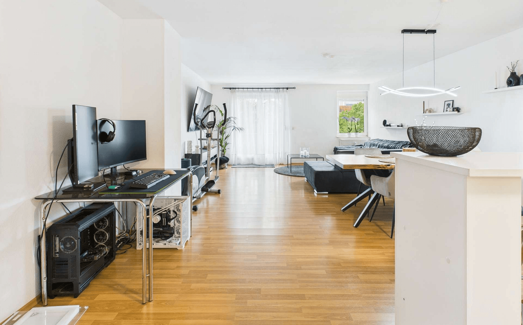Pronájem bytu 2+1 67 m², Heilbronner Straße 8/2, Ludwigsburg, Bádensko-Württembersko Pronájem bytu 2+1 67 m², Heilbronner Straße 8/2, Ludwigsburg, Bádensko-Württembersko