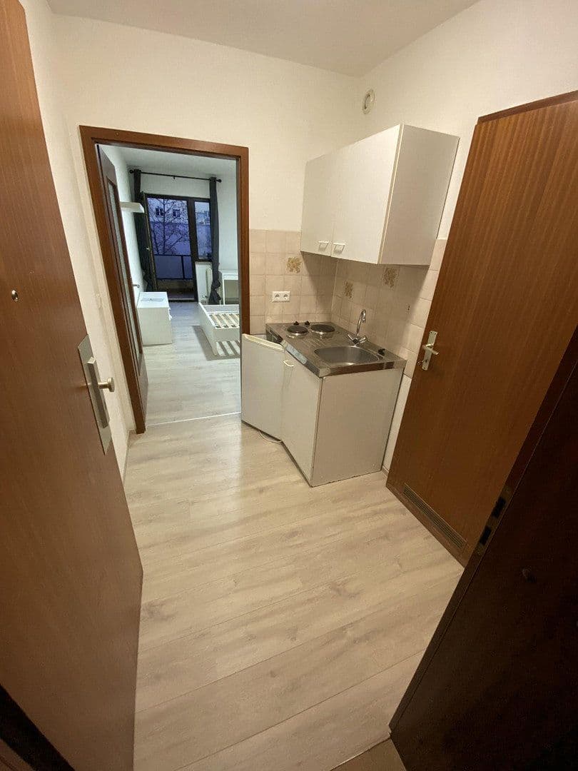 Pronájem bytu 1+1 24 m², L10,13, Mannheim, Bádensko-Württembersko Pronájem bytu 1+1 24 m², L10,13, Mannheim, Bádensko-Württembersko