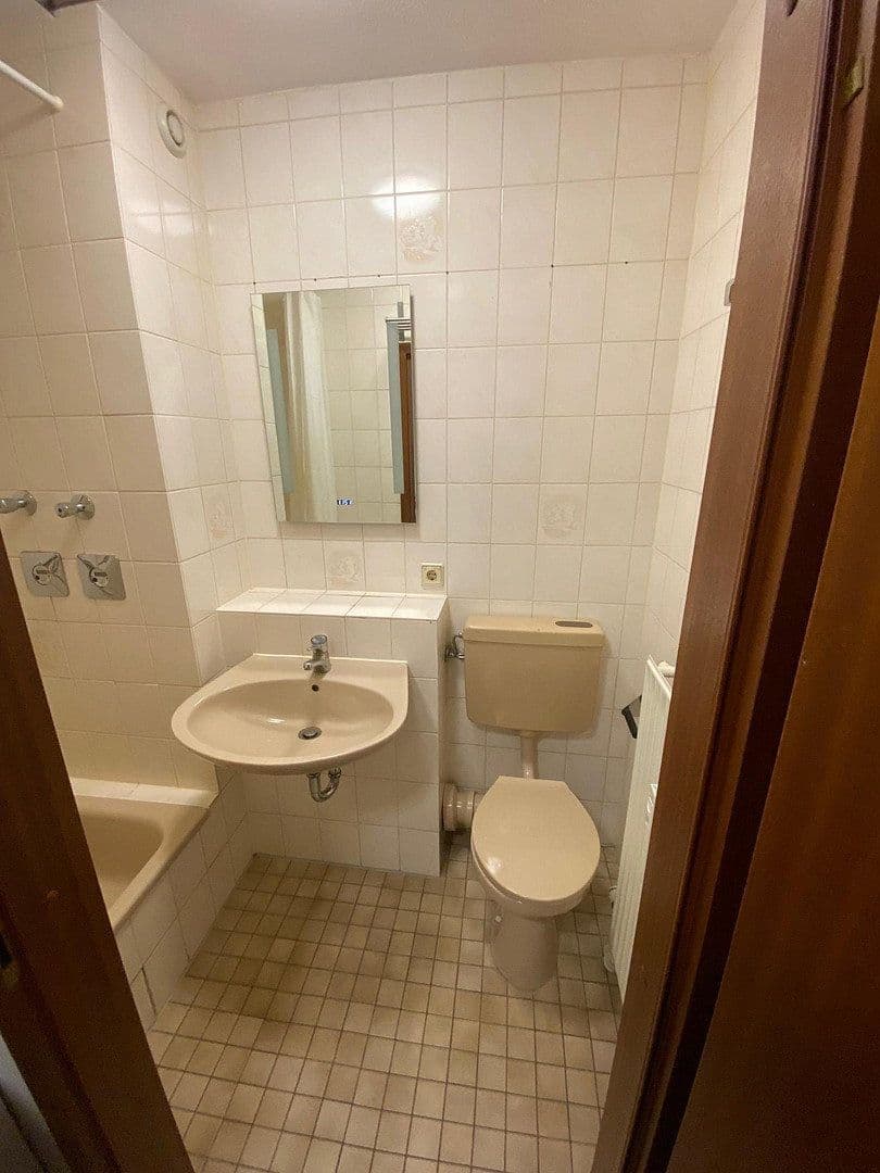 Pronájem bytu 1+1 24 m², L10,13, Mannheim, Bádensko-Württembersko Pronájem bytu 1+1 24 m², L10,13, Mannheim, Bádensko-Württembersko
