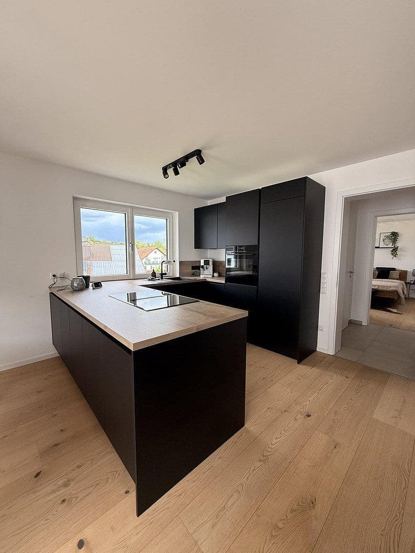 Pronájem bytu 3+1 75 m², Langebach, Bavorsko Pronájem bytu 3+1 75 m², Langebach, Bavorsko