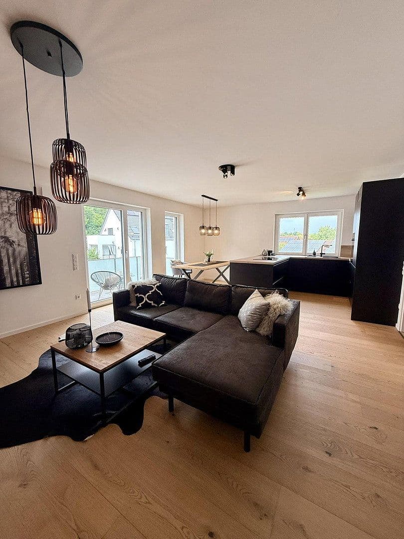 Pronájem bytu 3+1 75 m², Langebach, Bavorsko Pronájem bytu 3+1 75 m², Langebach, Bavorsko