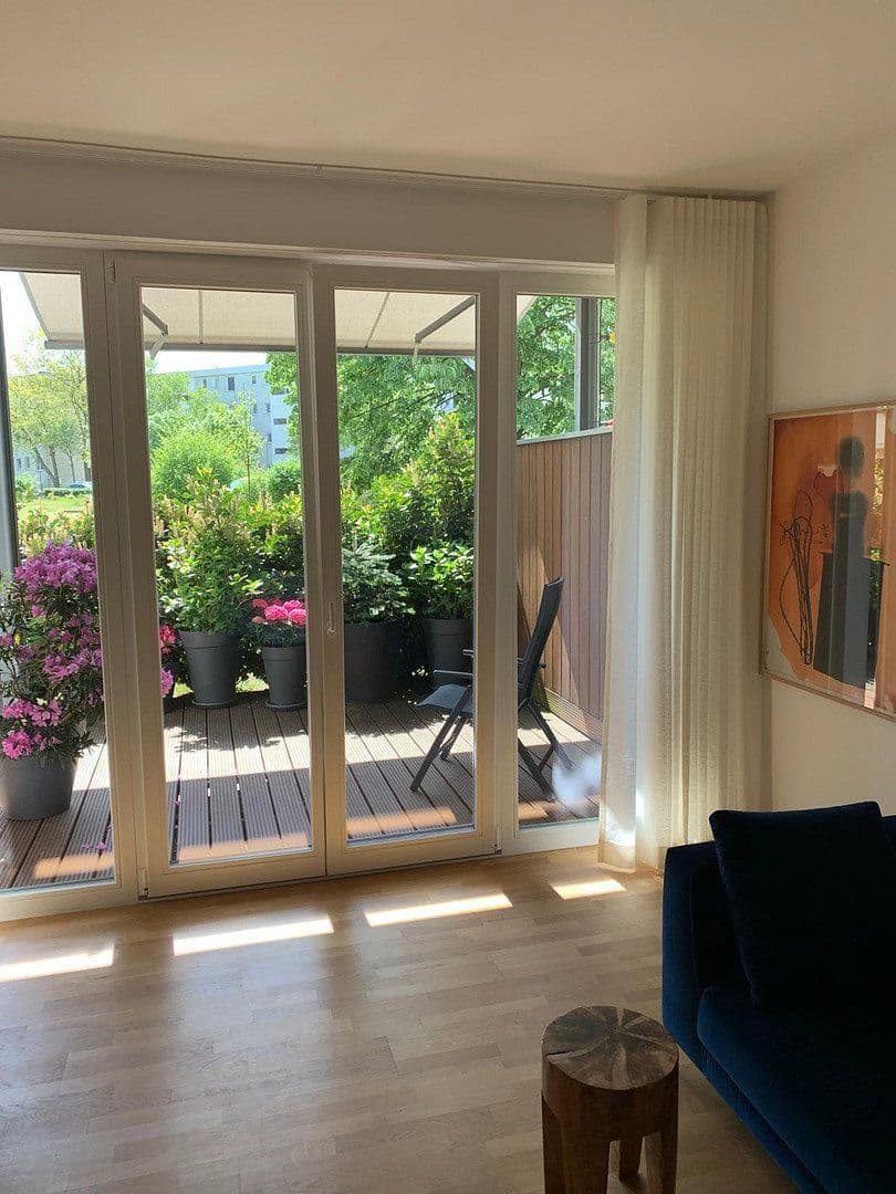 Pronájem bytu 2+1 63 m², Spandauer Damm 245 a, Berlin, Berlín Pronájem bytu 2+1 63 m², Spandauer Damm 245 a, Berlin, Berlín