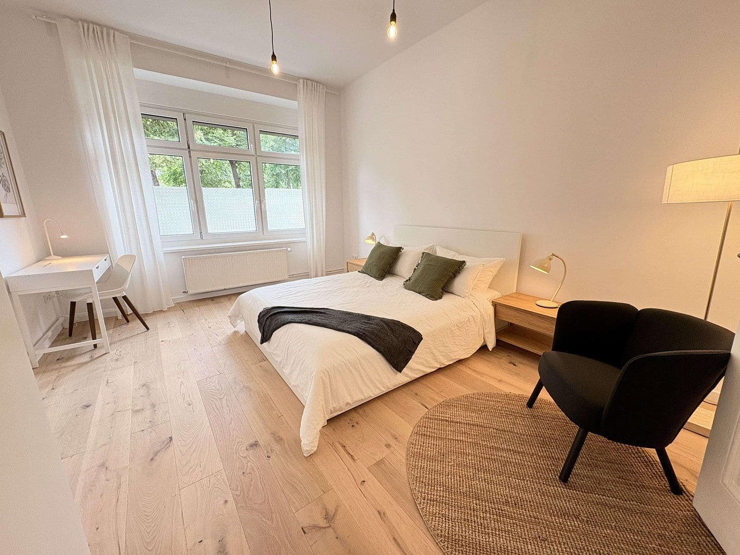 Pronájem bytu 3+1 80 m², Weserstraße 24, Berlin, Berlín Pronájem bytu 3+1 80 m², Weserstraße 24, Berlin, Berlín