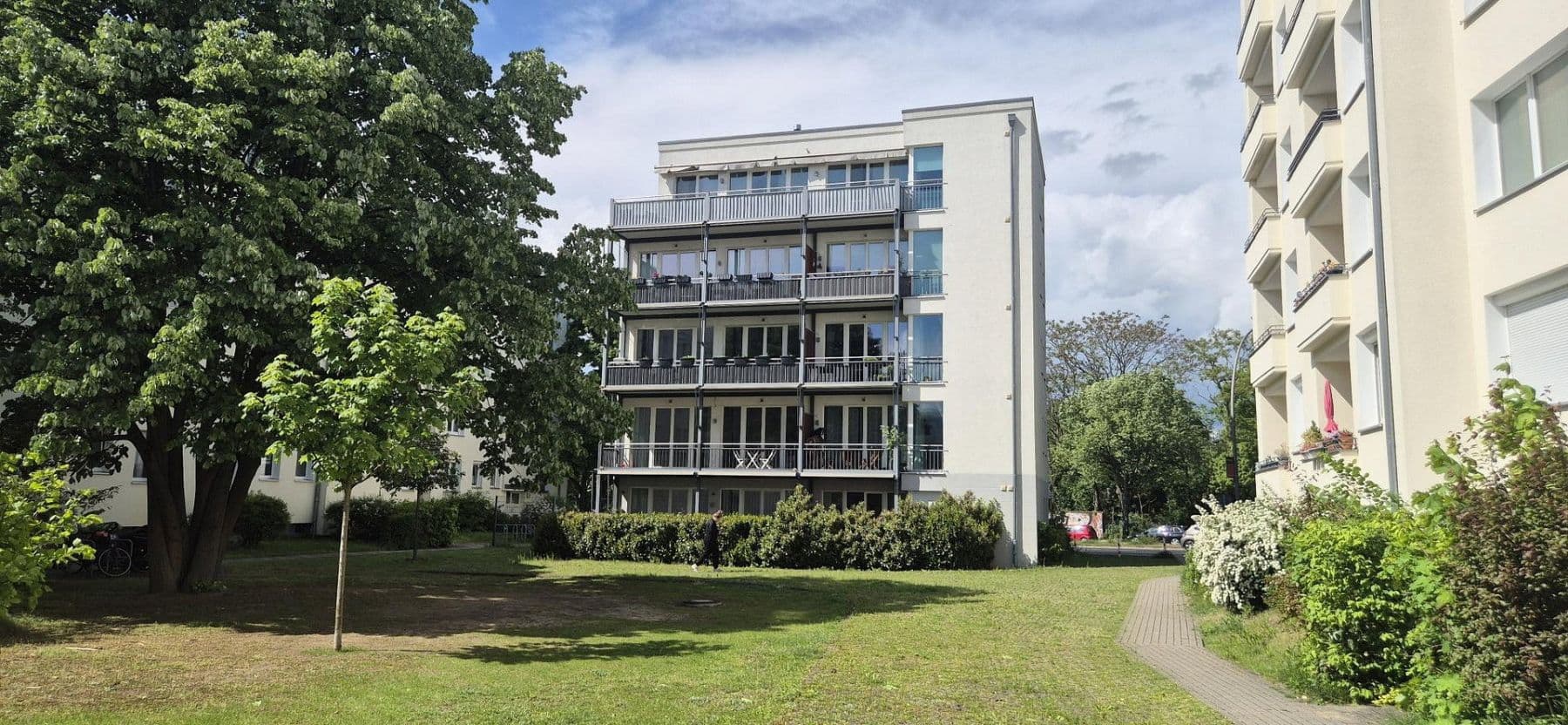 Pronájem bytu 2+1 63 m², Spandauer Damm 245 a, Berlin, Berlín Pronájem bytu 2+1 63 m², Spandauer Damm 245 a, Berlin, Berlín