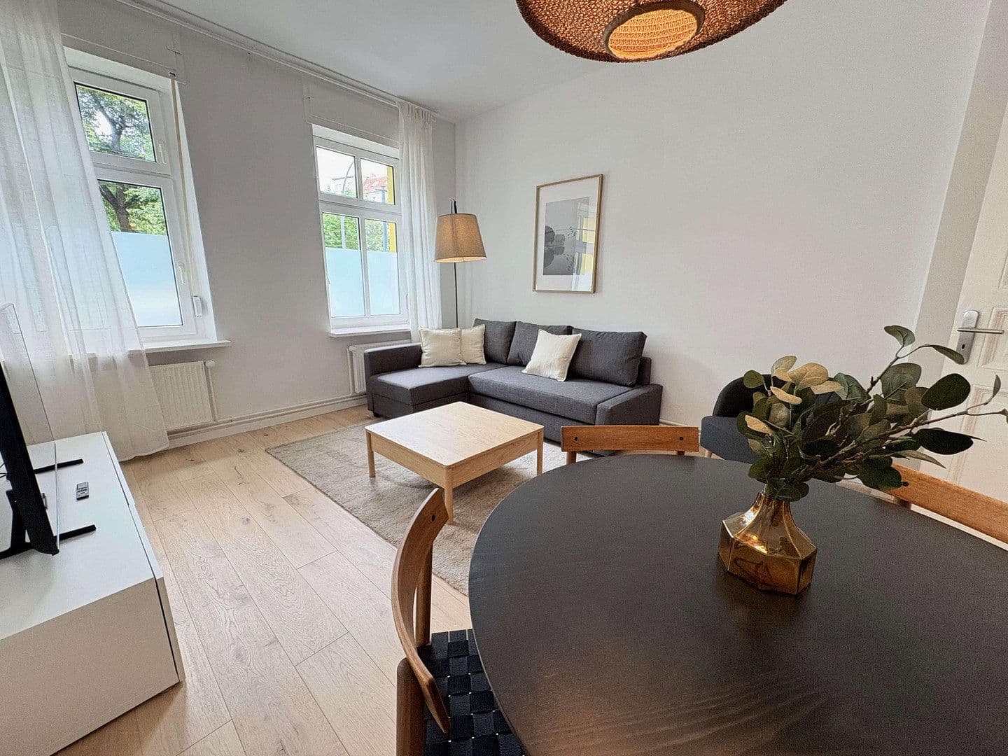 Pronájem bytu 3+1 80 m², Weserstraße 24, Berlin, Berlín Pronájem bytu 3+1 80 m², Weserstraße 24, Berlin, Berlín