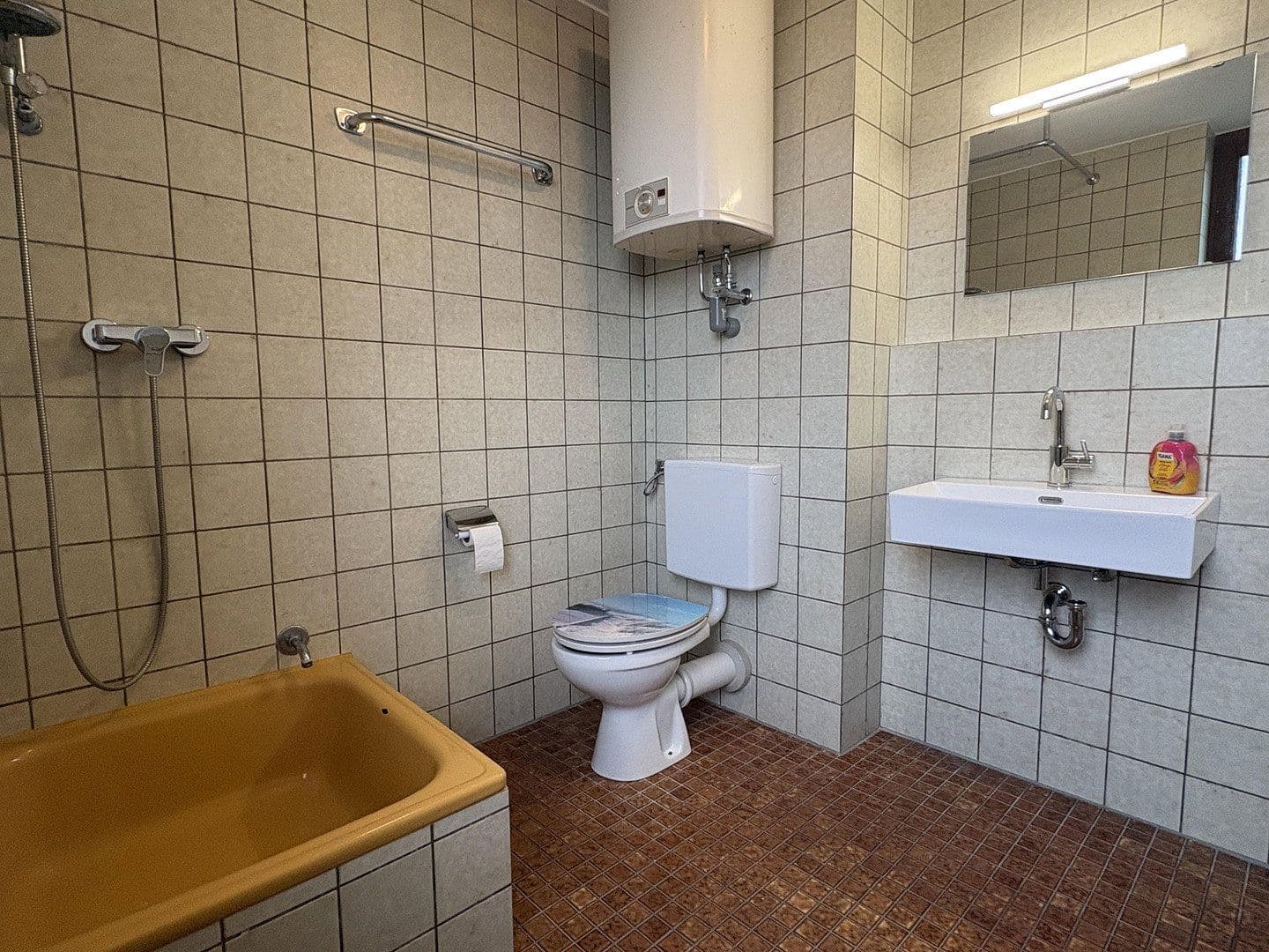 Pronájem bytu 1+1 19 m², Rennestraße 41, Erlangen, Bavorsko Pronájem bytu 1+1 19 m², Rennestraße 41, Erlangen, Bavorsko
