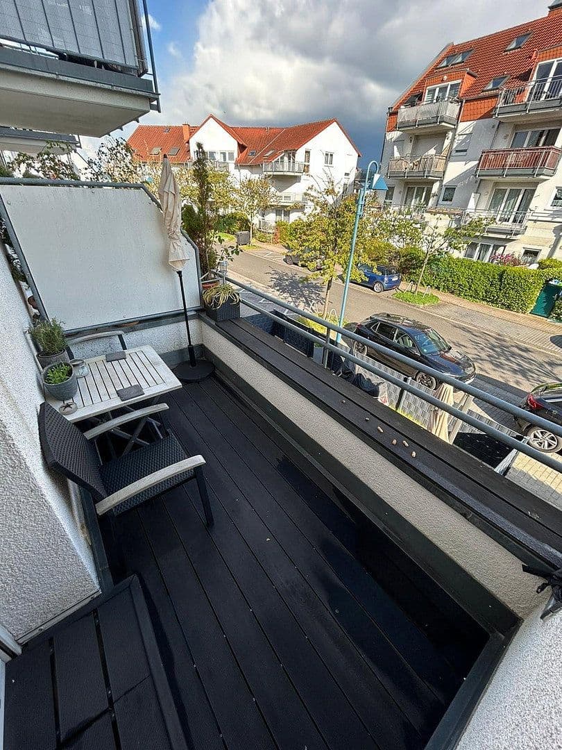 Pronájem bytu 2+1 68 m², Johanna-Kirchner-Straße 2, Hochheim, Hessen Pronájem bytu 2+1 68 m², Johanna-Kirchner-Straße 2, Hochheim, Hessen