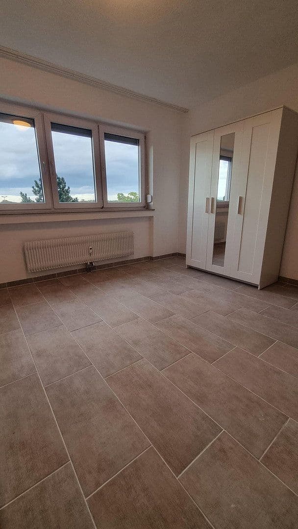 Pronájem bytu 3+1 70 m², Rüsselsheim am Main, Hessen Pronájem bytu 3+1 70 m², Rüsselsheim am Main, Hessen