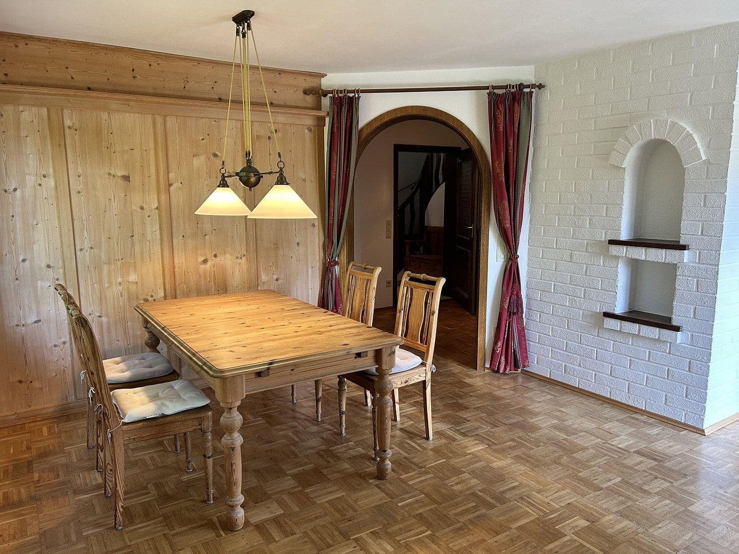 Prodej domu 190 m², pozemek 820 m², Siebenbürger Straße 37, Geretsried, Bavorsko Prodej domu 190 m², pozemek 820 m², Siebenbürger Straße 37, Geretsried, Bavorsko