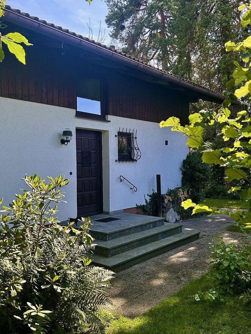 Prodej domu 190 m², pozemek 820 m², Siebenbürger Straße 37, Geretsried, Bavorsko Prodej domu 190 m², pozemek 820 m², Siebenbürger Straße 37, Geretsried, Bavorsko