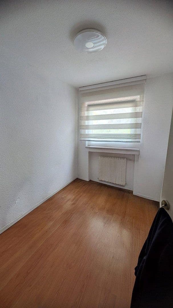 Pronájem bytu 5+1 100 m², Leopoldshöhe, Severní Porýní-Vestfálsko Pronájem bytu 5+1 100 m², Leopoldshöhe, Severní Porýní-Vestfálsko