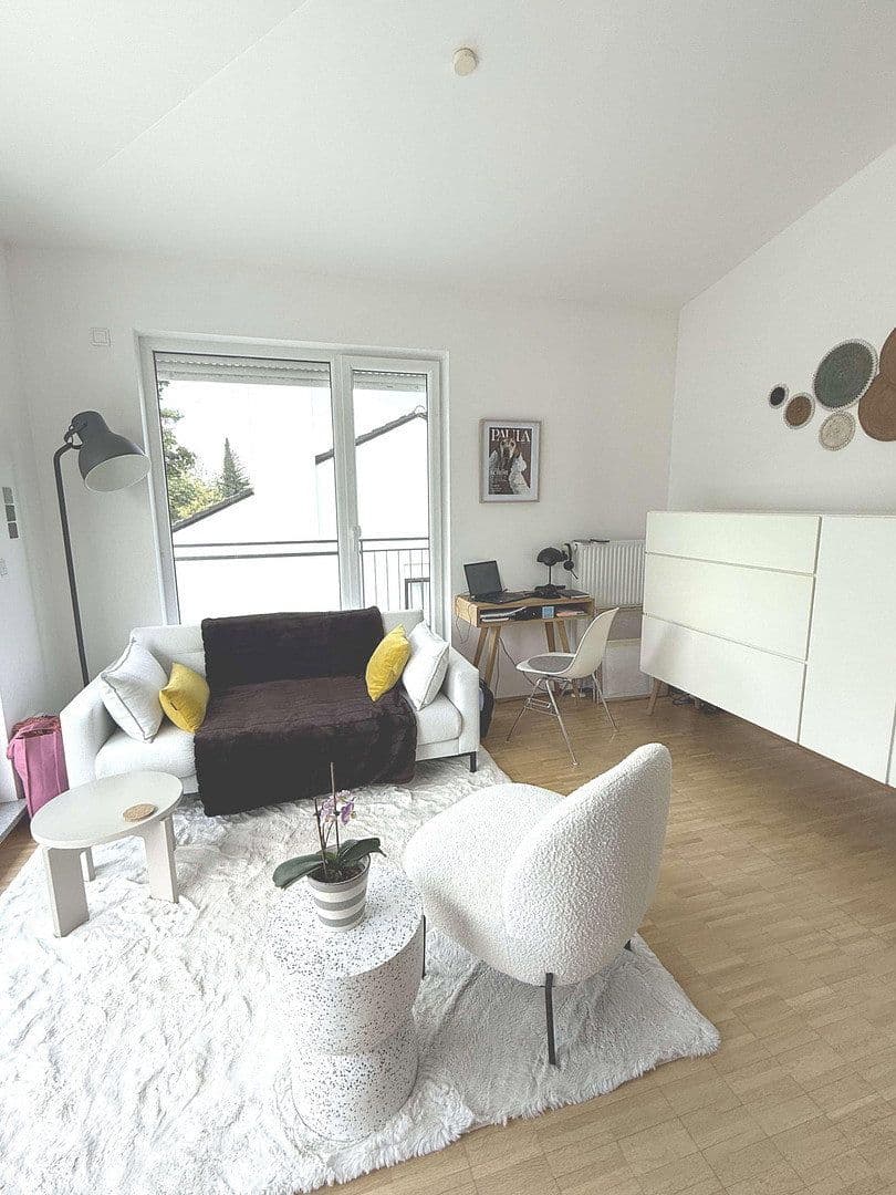 Pronájem bytu 2+1 59 m², Ortlindestr. 15, München, Bavorsko Pronájem bytu 2+1 59 m², Ortlindestr. 15, München, Bavorsko