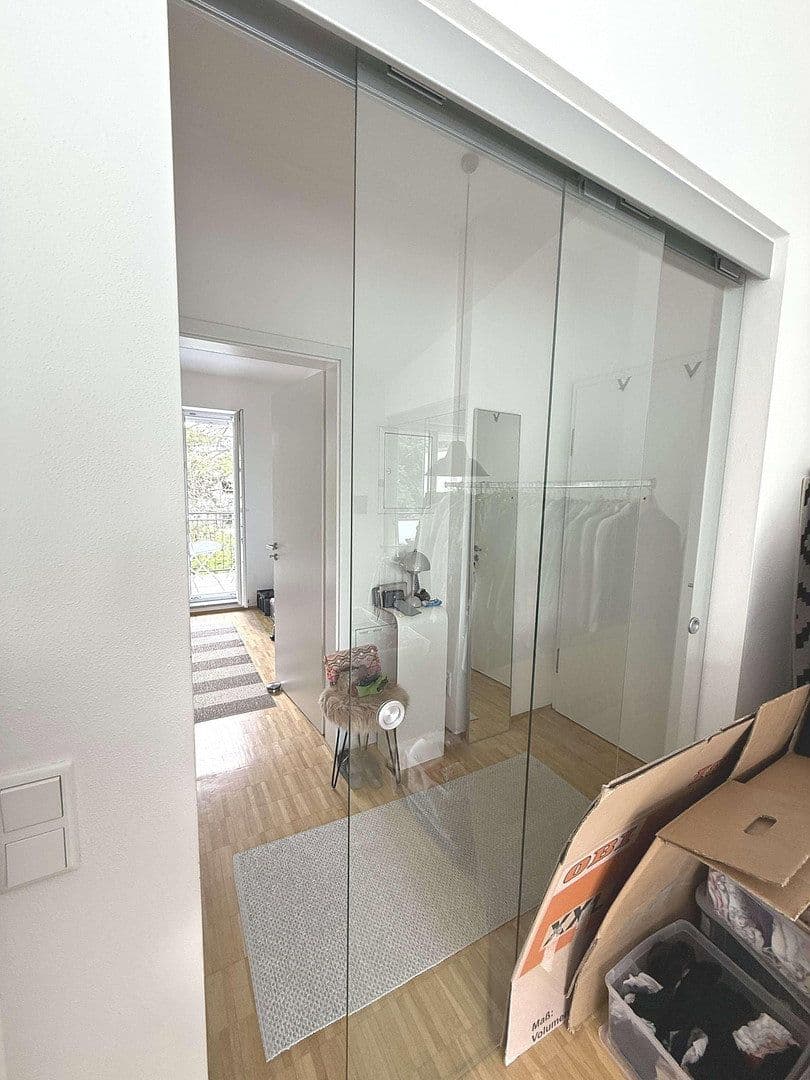 Pronájem bytu 2+1 59 m², Ortlindestr. 15, München, Bavorsko Pronájem bytu 2+1 59 m², Ortlindestr. 15, München, Bavorsko