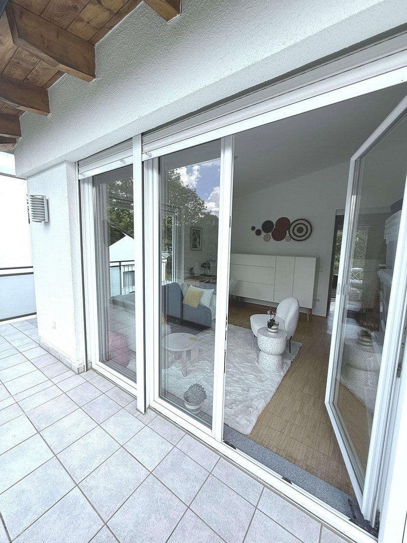 Pronájem bytu 2+1 59 m², Ortlindestr. 15, München, Bavorsko Pronájem bytu 2+1 59 m², Ortlindestr. 15, München, Bavorsko
