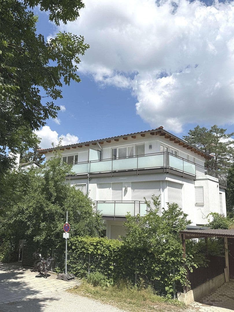 Pronájem bytu 2+1 59 m², Ortlindestr. 15, München, Bavorsko Pronájem bytu 2+1 59 m², Ortlindestr. 15, München, Bavorsko