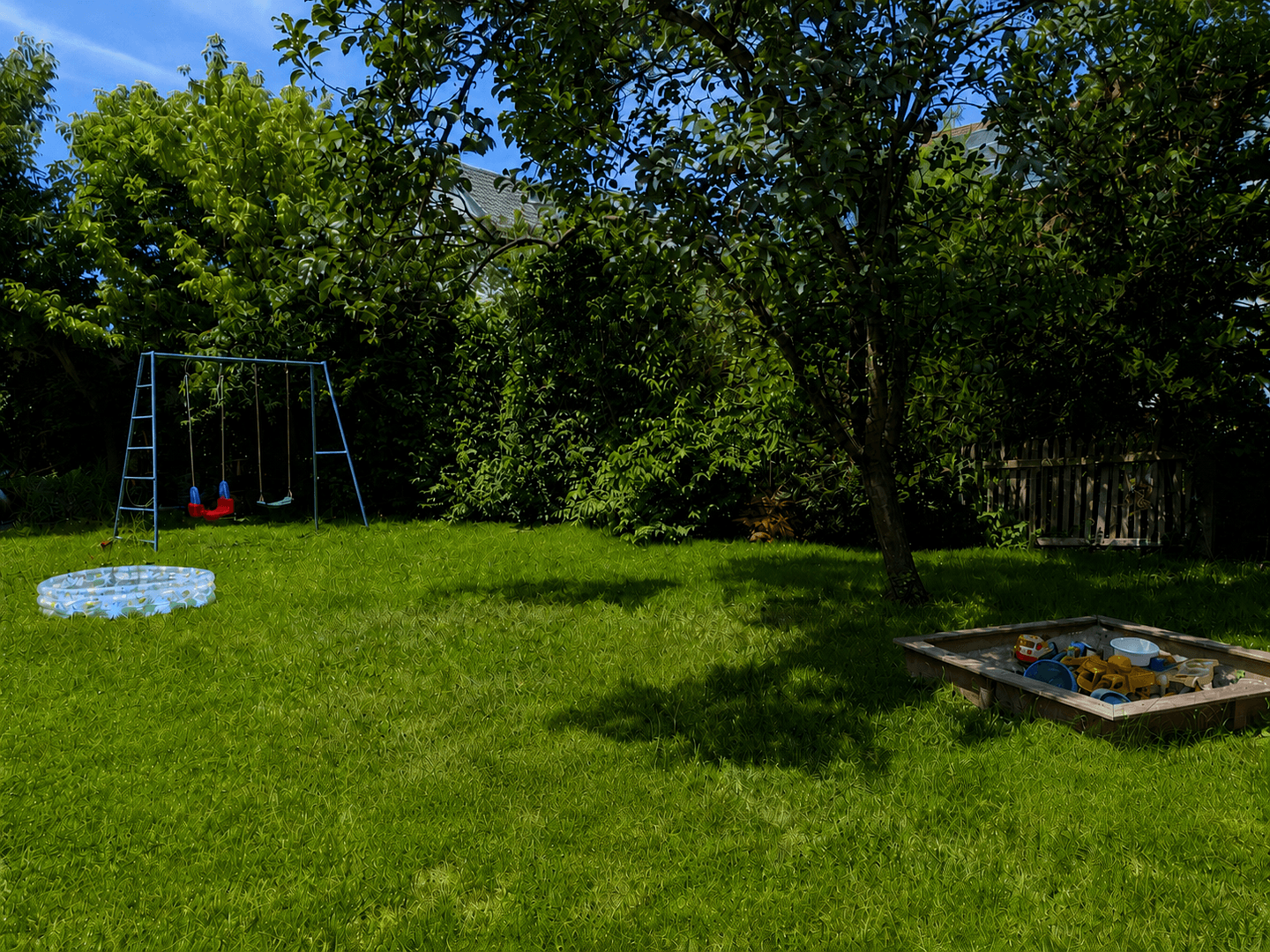 Prodej domu 178 m², pozemek 595 m², Landshut, Bavorsko Prodej domu 178 m², pozemek 595 m², Landshut, Bavorsko