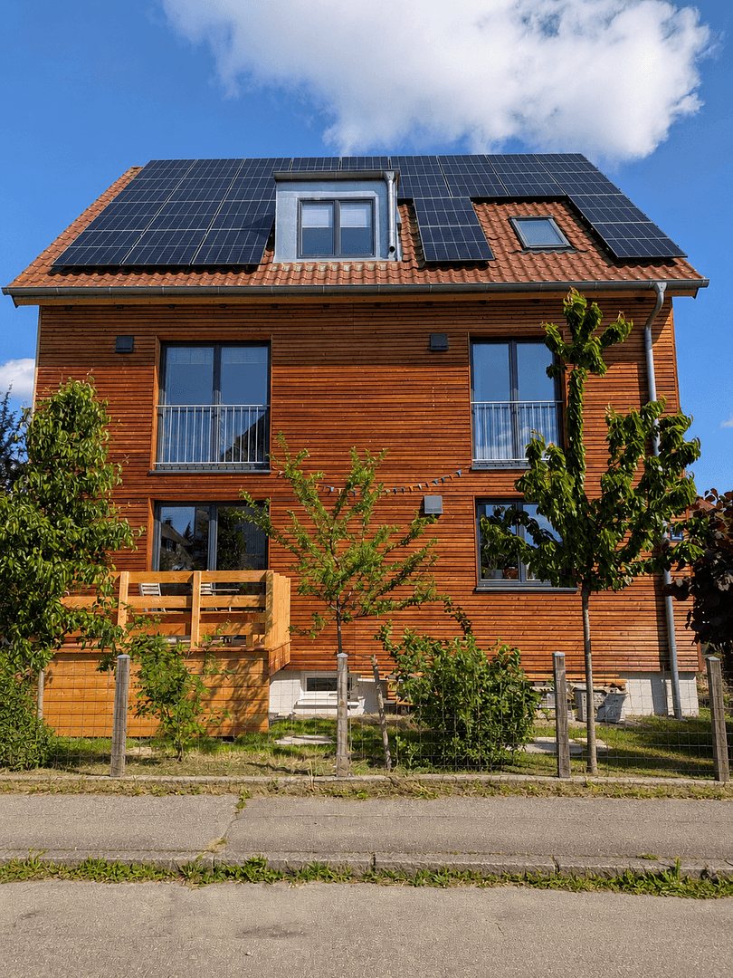Prodej domu 178 m², pozemek 595 m², Landshut, Bavorsko Prodej domu 178 m², pozemek 595 m², Landshut, Bavorsko