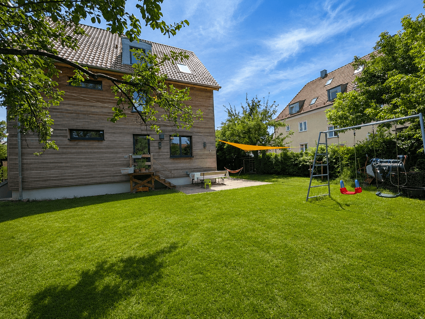 Prodej domu 178 m², pozemek 595 m², Landshut, Bavorsko Prodej domu 178 m², pozemek 595 m², Landshut, Bavorsko