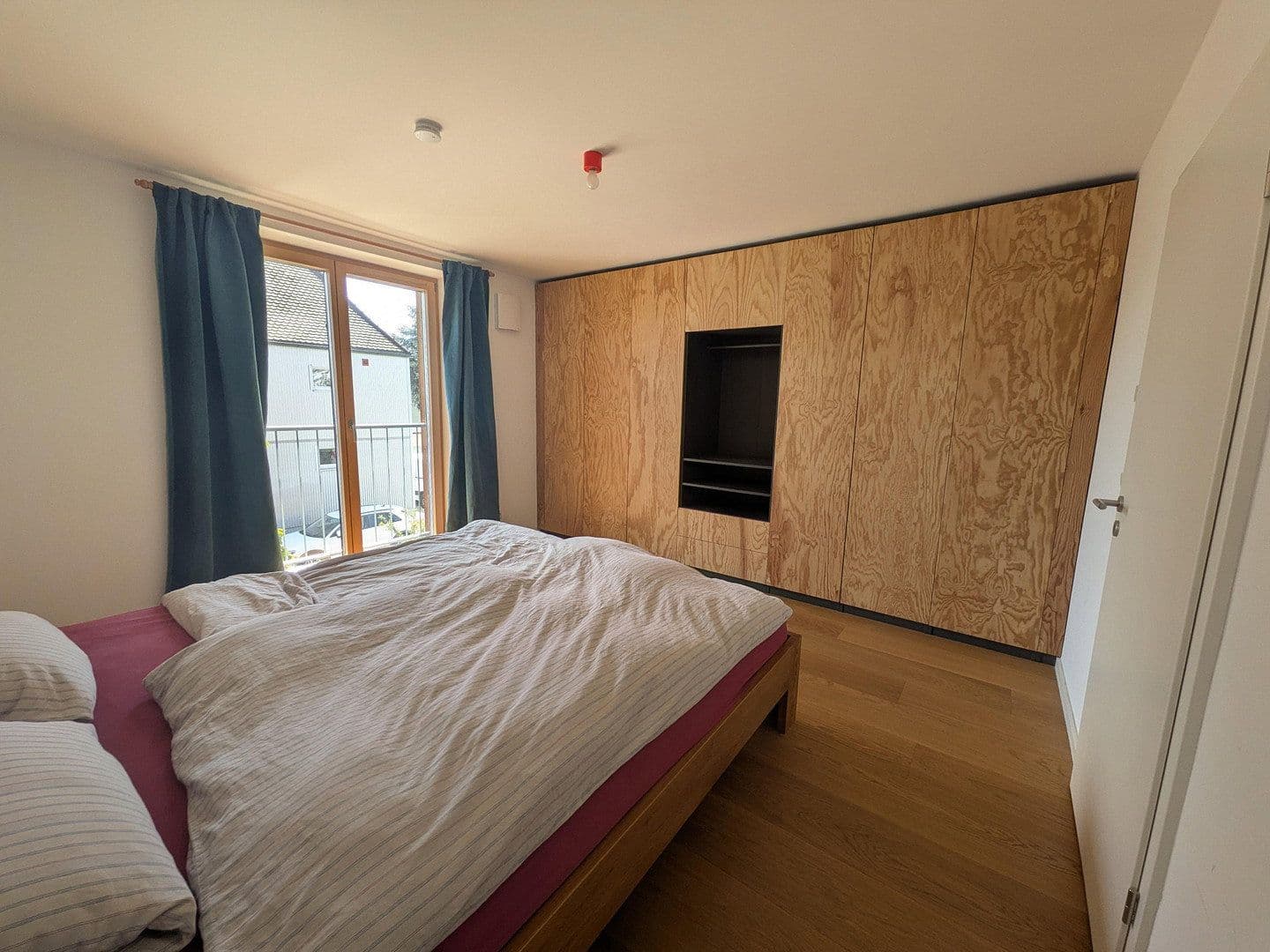 Prodej domu 178 m², pozemek 595 m², Landshut, Bavorsko Prodej domu 178 m², pozemek 595 m², Landshut, Bavorsko
