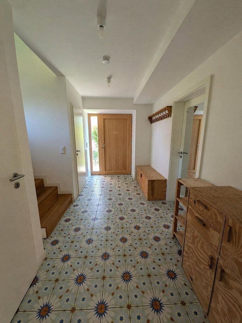 Prodej domu 178 m², pozemek 595 m², Landshut, Bavorsko Prodej domu 178 m², pozemek 595 m², Landshut, Bavorsko