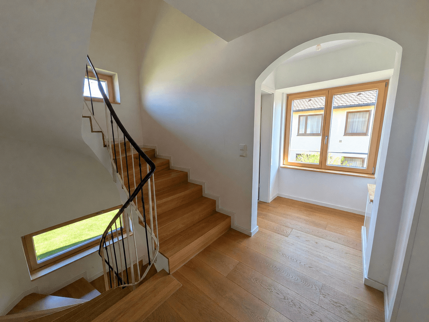 Prodej domu 178 m², pozemek 595 m², Landshut, Bavorsko Prodej domu 178 m², pozemek 595 m², Landshut, Bavorsko