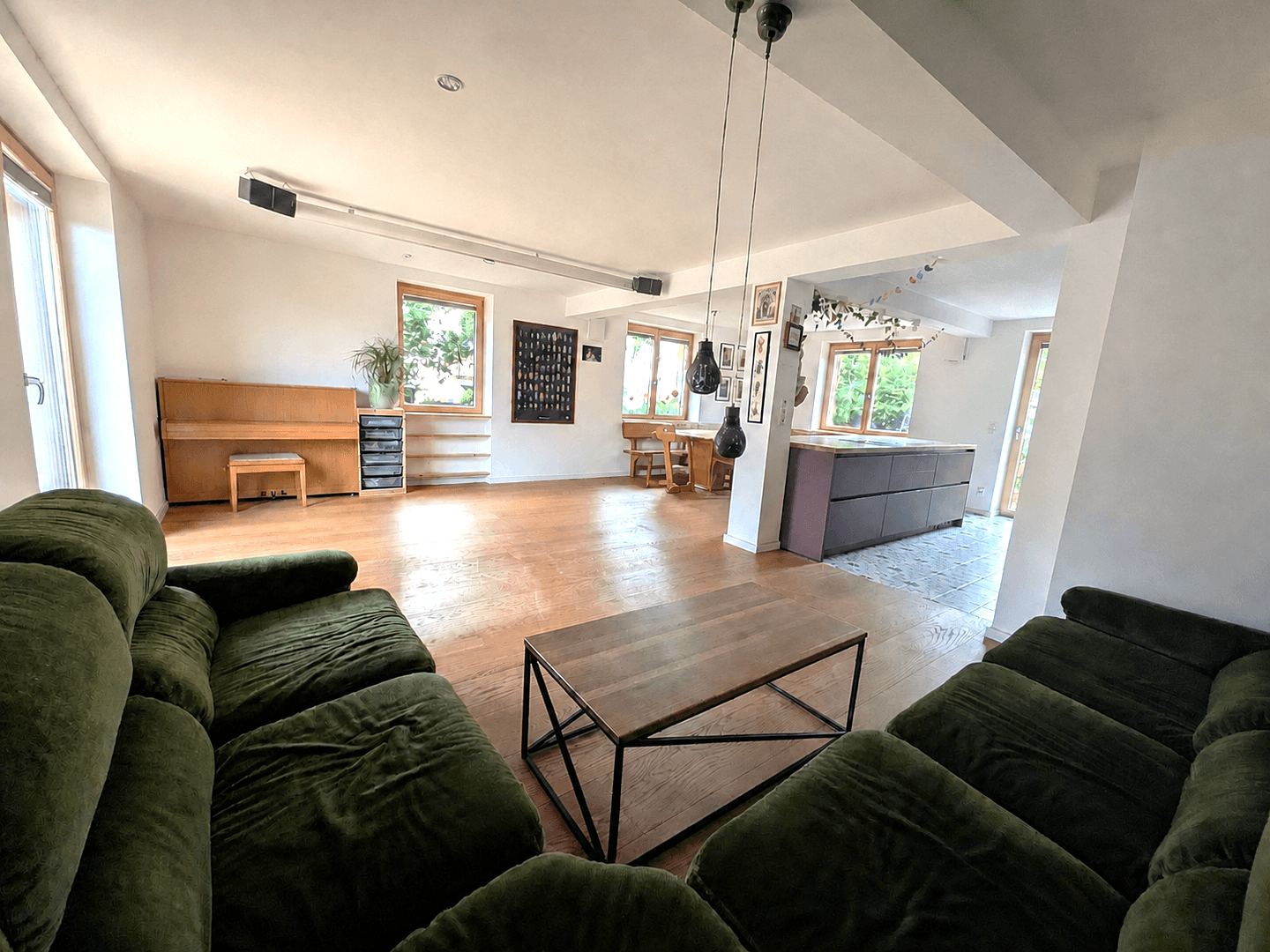 Prodej domu 178 m², pozemek 595 m², Landshut, Bavorsko Prodej domu 178 m², pozemek 595 m², Landshut, Bavorsko