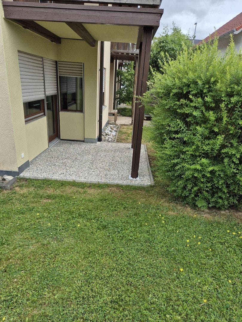 Pronájem bytu 1+1 35 m², Langestr. 4/1 Whg. 3, Trossingen, Bádensko-Württembersko Pronájem bytu 1+1 35 m², Langestr. 4/1 Whg. 3, Trossingen, Bádensko-Württembersko