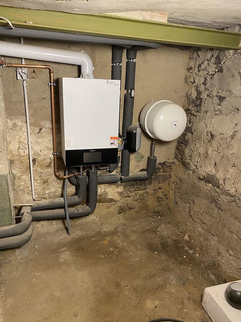 Prodej domu 130 m², pozemek 88 m², Schloßstraße 5, Stromberg, Porýní-Falc Prodej domu 130 m², pozemek 88 m², Schloßstraße 5, Stromberg, Porýní-Falc