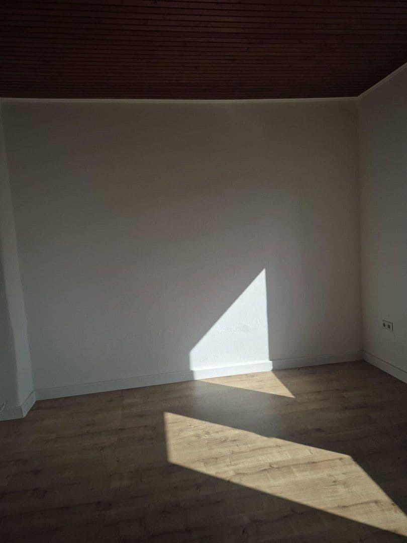 Pronájem bytu 2+1 40 m², Bauer Landstraße 32, Flensburg, Šlesvicko-Holštýnsko Pronájem bytu 2+1 40 m², Bauer Landstraße 32, Flensburg, Šlesvicko-Holštýnsko