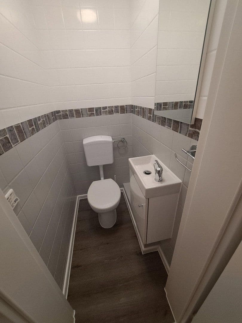 Prodej bytu 3+1 54 m², Juvenellstraße 22, Nürnberg, Bavorsko Prodej bytu 3+1 54 m², Juvenellstraße 22, Nürnberg, Bavorsko