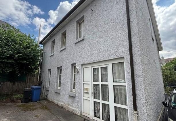 Prodej domu 85 m², pozemek 1 m², Friedrichstr. 123, Neckarsulm, Bádensko-Württembersko Prodej domu 85 m², pozemek 1 m², Friedrichstr. 123, Neckarsulm, Bádensko-Württembersko