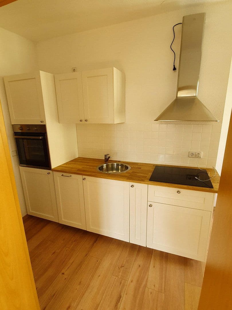 Pronájem bytu 2+1 48 m², Zerbster Straße 19, Leipzig, Sasko Pronájem bytu 2+1 48 m², Zerbster Straße 19, Leipzig, Sasko