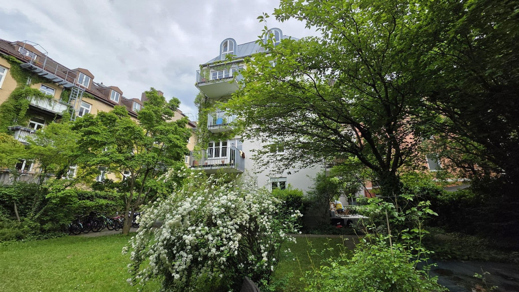 Prodej bytu 2+1 67 m², Volkartstraße 64, München, Bavorsko Prodej bytu 2+1 67 m², Volkartstraße 64, München, Bavorsko
