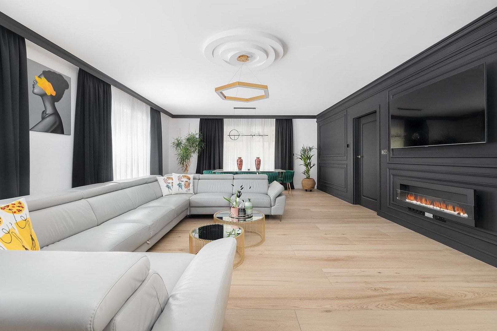 Prodej domu 391 m², pozemek 991 m², Dorfstrasse 10, Berlin, Berlín Prodej domu 391 m², pozemek 991 m², Dorfstrasse 10, Berlin, Berlín