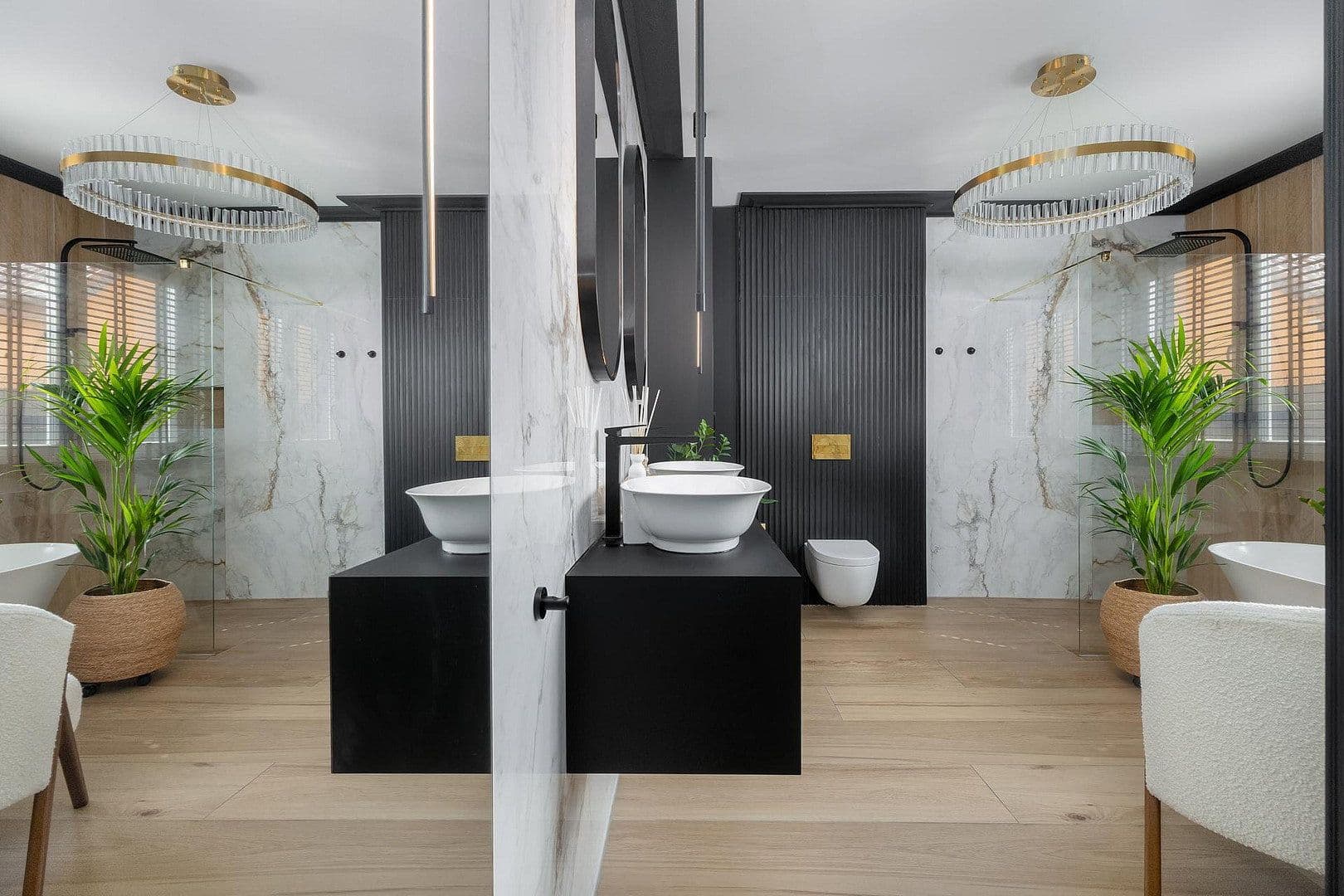 Prodej domu 391 m², pozemek 991 m², Dorfstrasse 10, Berlin, Berlín Prodej domu 391 m², pozemek 991 m², Dorfstrasse 10, Berlin, Berlín