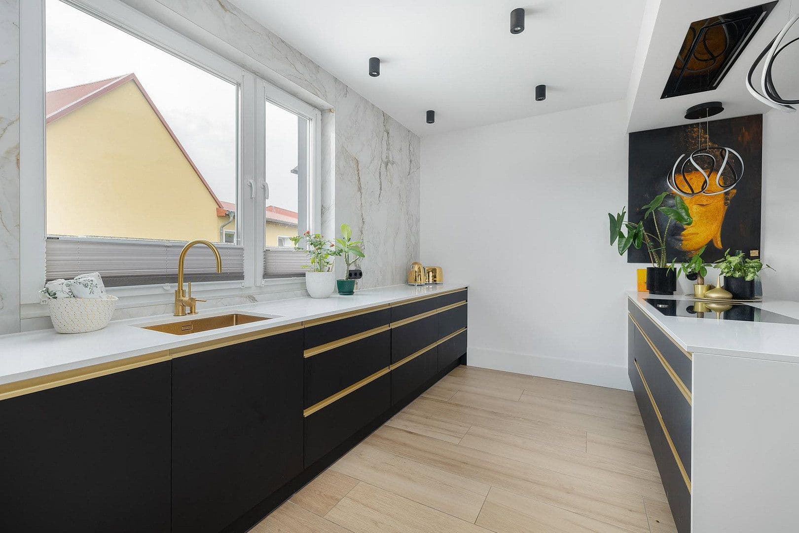 Prodej domu 391 m², pozemek 991 m², Dorfstrasse 10, Berlin, Berlín Prodej domu 391 m², pozemek 991 m², Dorfstrasse 10, Berlin, Berlín