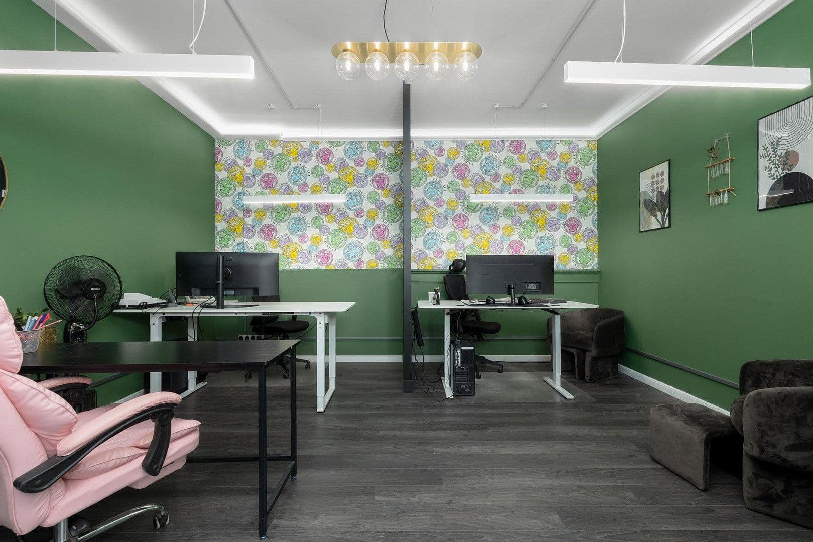 Prodej domu 391 m², pozemek 991 m², Dorfstrasse 10, Berlin, Berlín Prodej domu 391 m², pozemek 991 m², Dorfstrasse 10, Berlin, Berlín