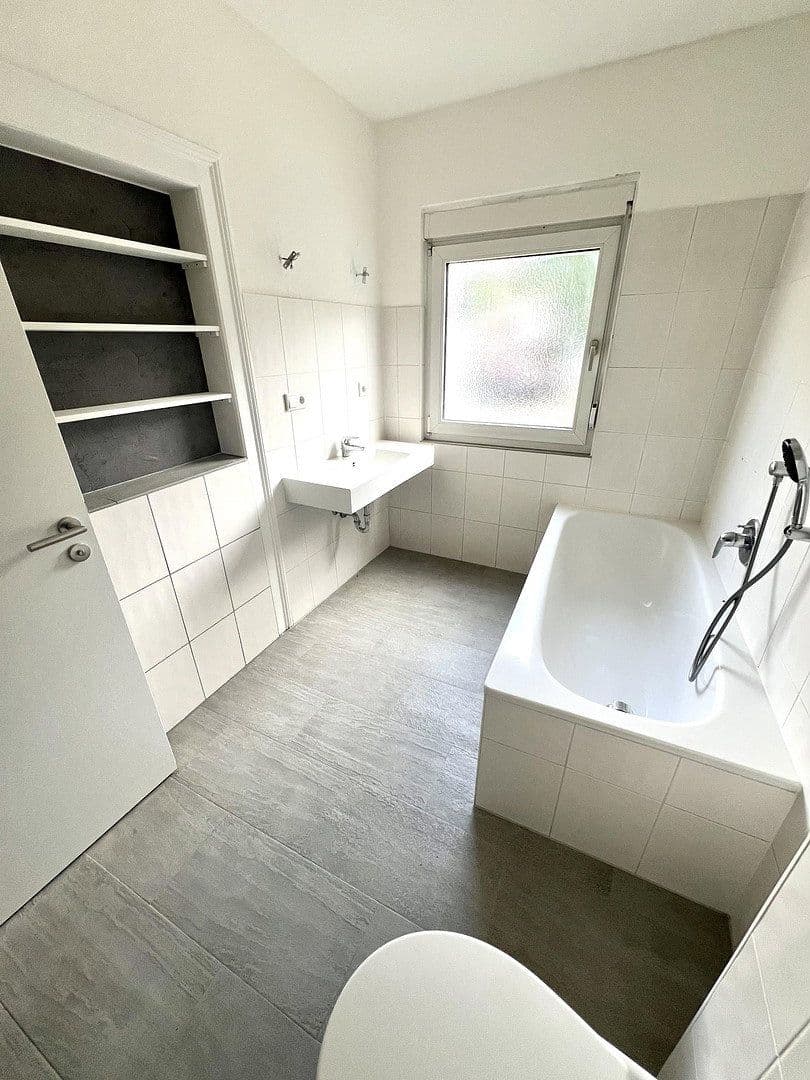 Prodej domu 90 m², pozemek 113 m², Bensheim, Hessen Prodej domu 90 m², pozemek 113 m², Bensheim, Hessen